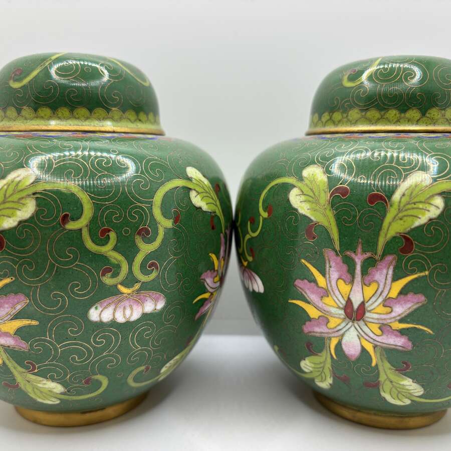 Cloisonnné