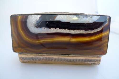 A Scottish Agate box.