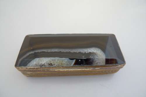 A Scottish Agate box.