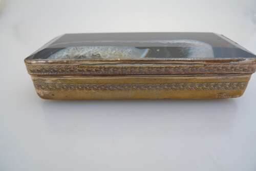 A Scottish Agate box.