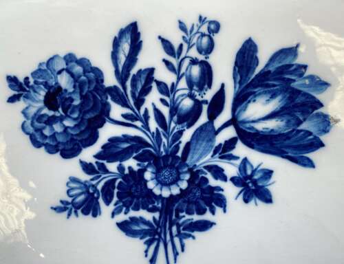 A pair of Meissen hand painted platters.