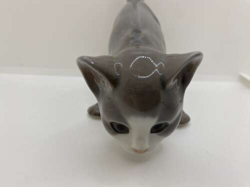 A Royal Copenhagen figurine of a kitten.