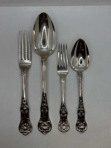 Queens Pattern Flatware Service, Glasgow.