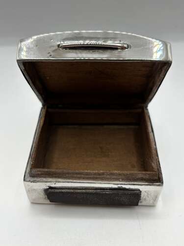 Black Watch silver matchbox, London 1910.