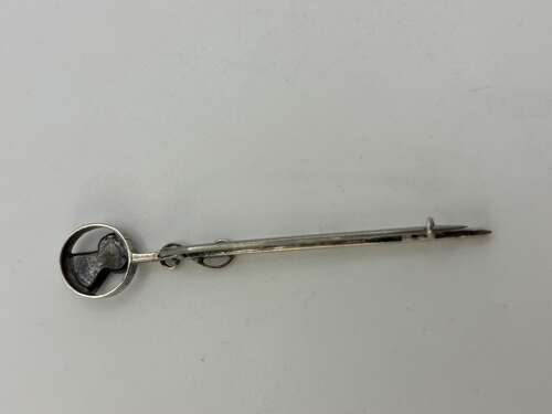 Silver thisthle kilt pin. Circa 1910