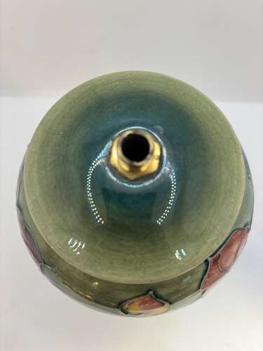 Moorcroft Clematis lamp, Circa 1950