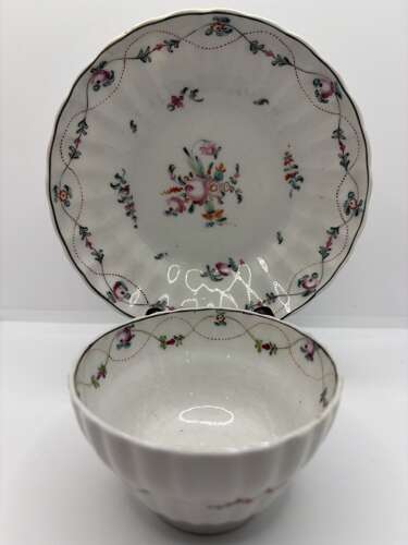 Newhall porcelain tea bowl and saucer. Pattern No.241. Circa 1790