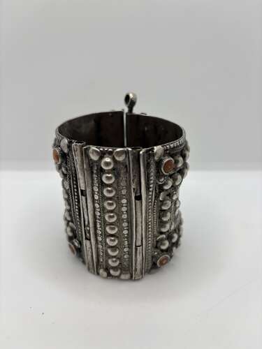 Ottoman silver and coral cuff, circa 1880. Bedouin or West Yemen. 4.54 ozt.